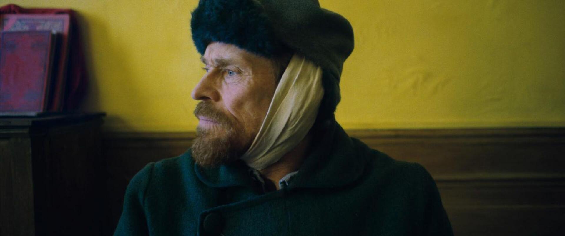 Kuvataiteilija Julian Schnabelin suuresta kollegastaan tekemä elämäkerta todistaa, että Van Gogh (Oscar-ehdokas Willem Dafoe) oli muutakin kuin leikattu korva.